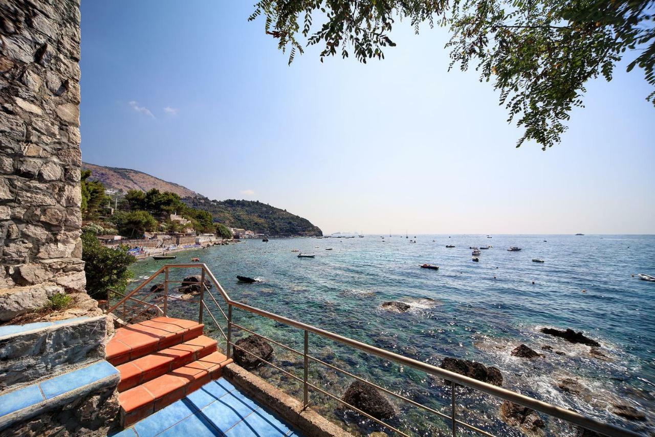 Villa Flory Нерано Екстериор снимка